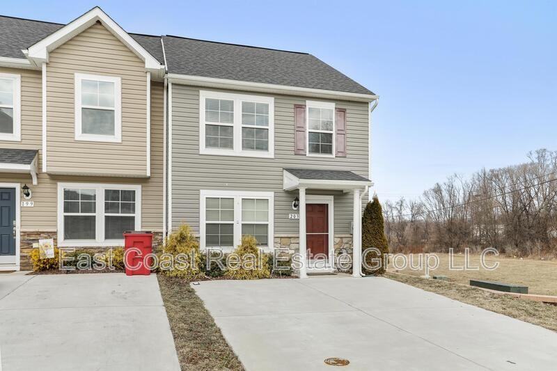 203 Ran Rue Dr - Photo 3 of 23