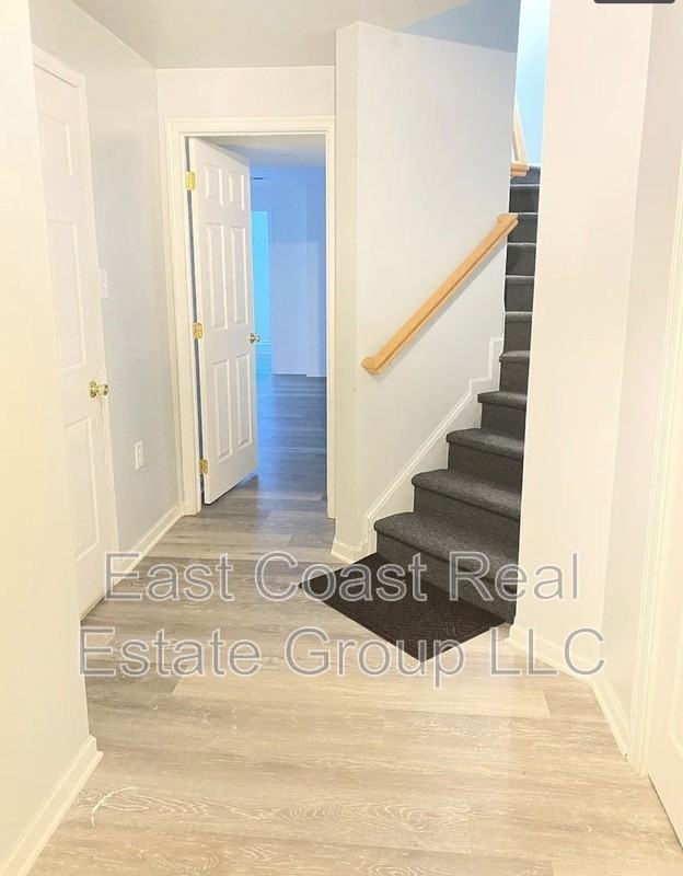 27 Dunlap Dr - Photo 6 of 7