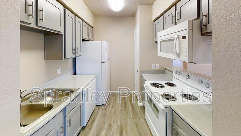 200 Bosque Ln #1221 - Photo 4 of 7