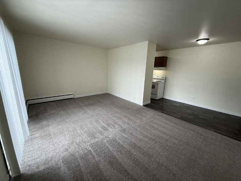 2222 Independence Ln #8 - Photo 3 of 23