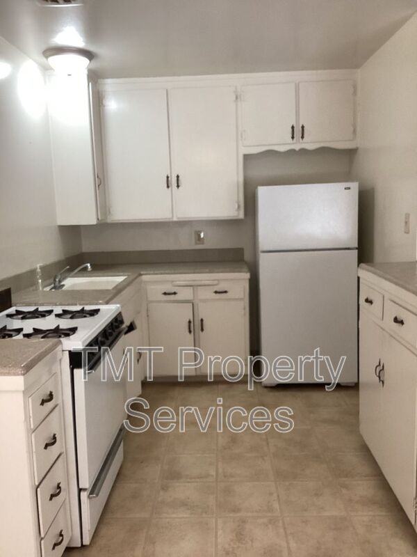 2743 2nd Ave #7 - Photo 7 of 12