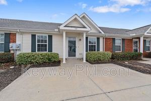 featured image of 669 Brook Trl