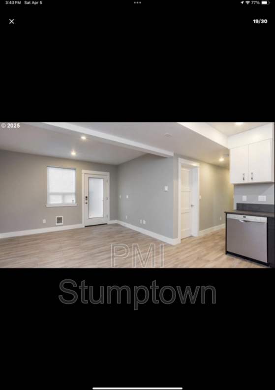 5036 Ne 12th Ave #B - Photo 2 of 8