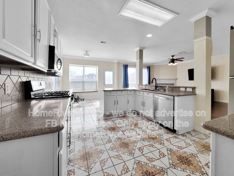 19843 Youpon Leaf Way - Photo 4 of 24