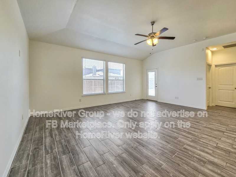 9933 Ryegrass Ter - Photo 5 of 21