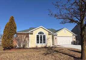 featured image of 3236 Bluefield Pl