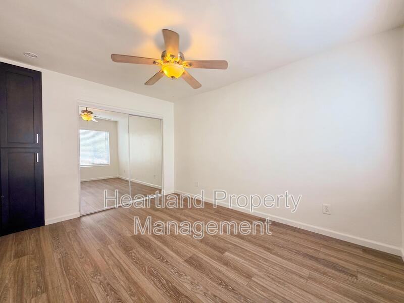 6557 Tait St #3 - Photo 4 of 5