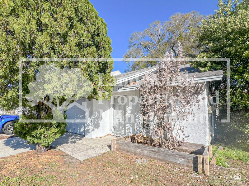 250 Village View Ln - Photo 2 of 16