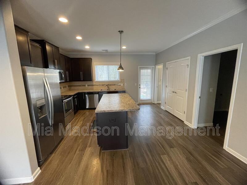 115 Reese Way - Photo 4 of 21