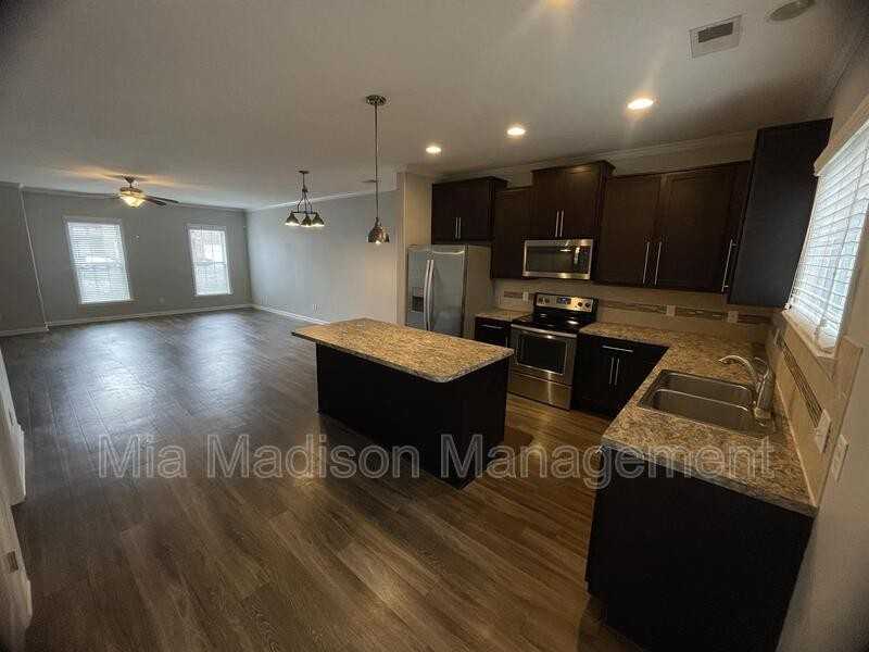 115 Reese Way - Photo 5 of 21