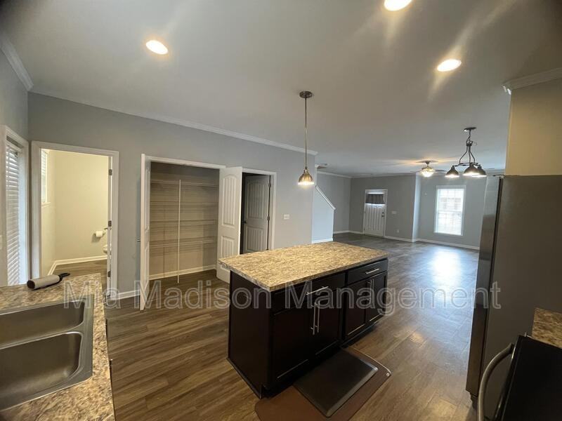 115 Reese Way - Photo 7 of 21