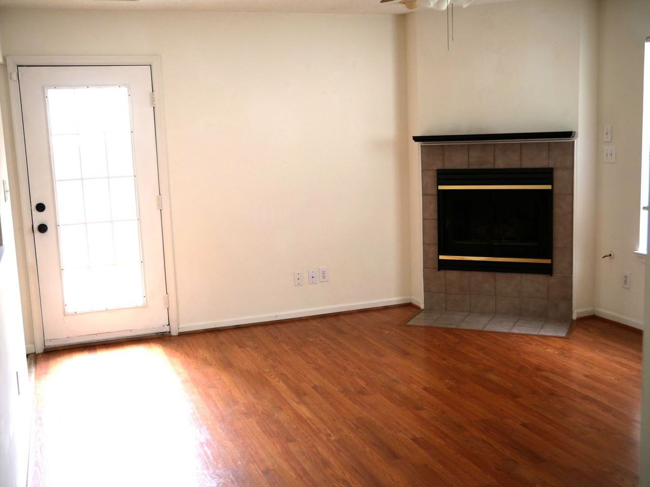 113 Amelia Ct - Photo 6 of 27