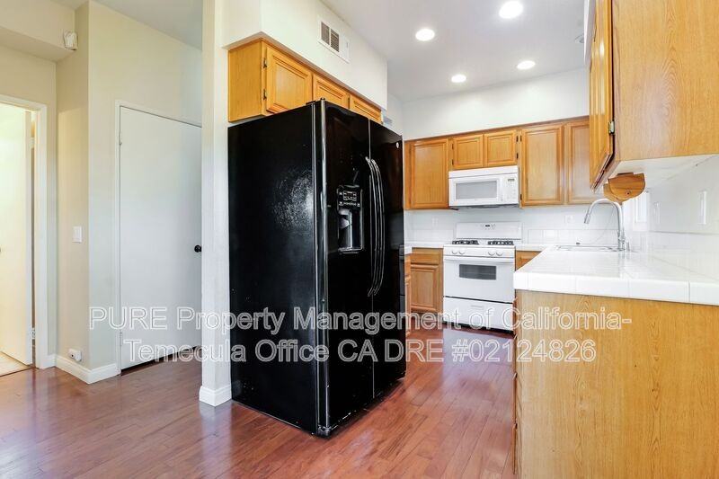 27575 Marian Rd - Photo 2 of 21