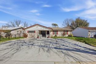 242 W Cober Dr - Photo 1 of 1