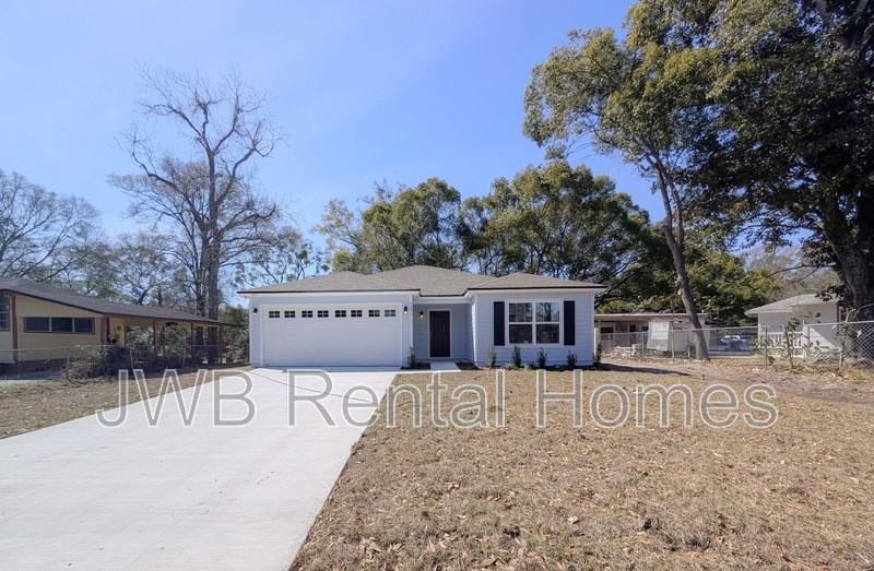 4852 Booker St - Photo 2 of 19