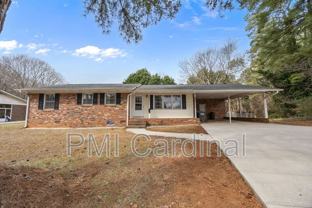 2616 Redbud Dr - Photo 1 of 1