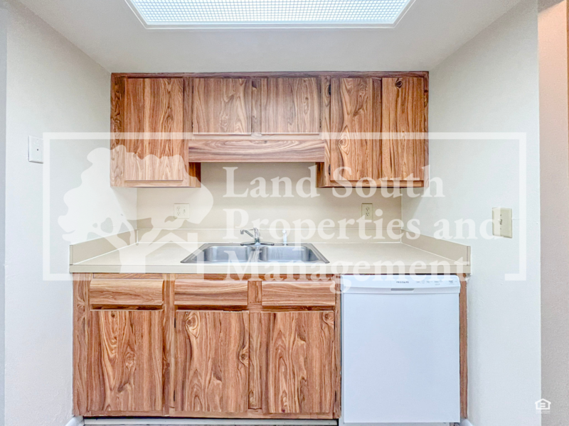 3016 Skipper Pl - Photo 7 of 13