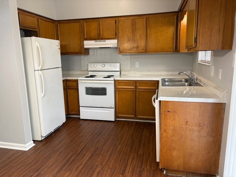 753 Livingston Ct #753 - Photo 7 of 16