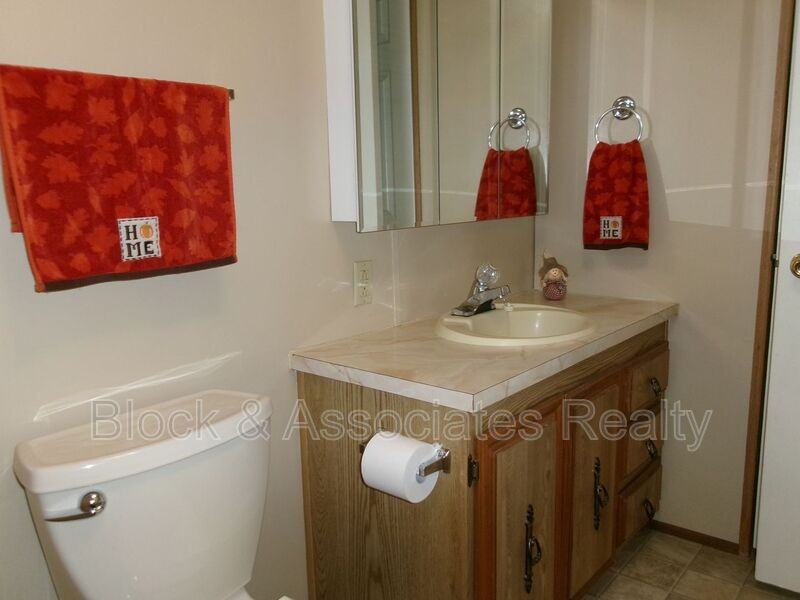 6991 - Photo 4 of 19