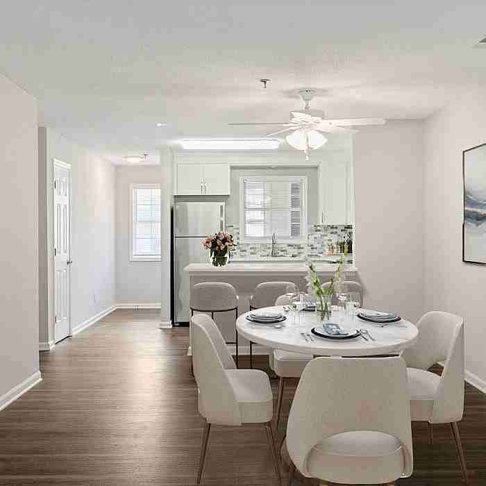 Aurora - Photo 7 of 50