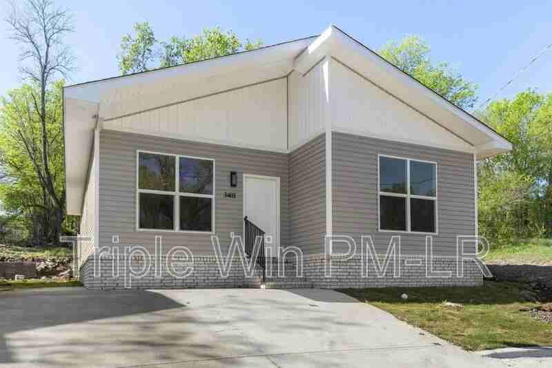 3401 W 17th St - Photo 2 of 41