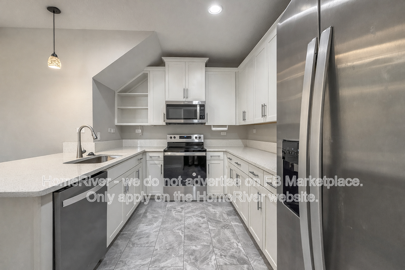 60 Leeward Island Dr - Photo 4 of 29