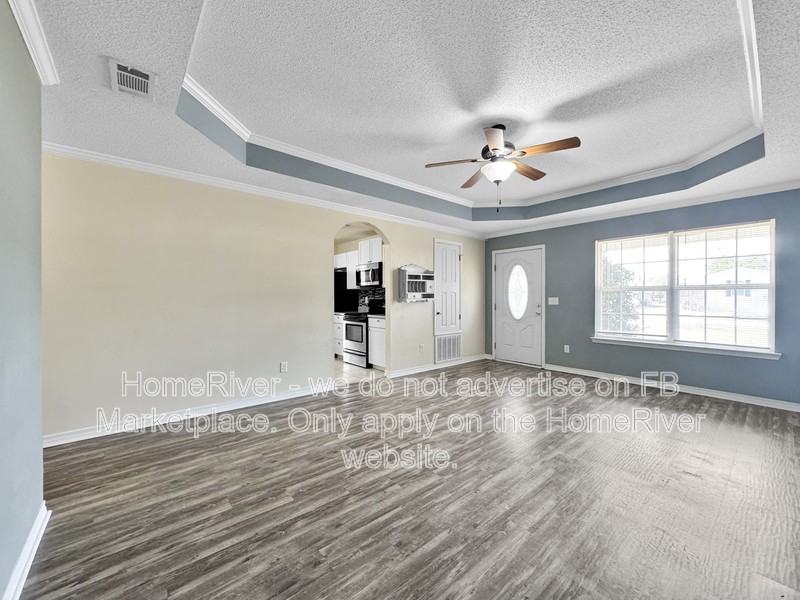 5237 Kervin Rd - Photo 3 of 12