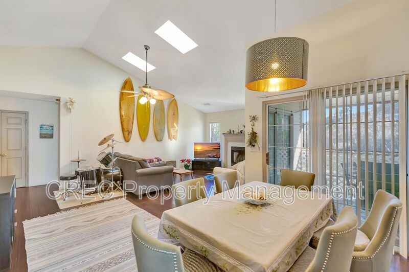 1110 Oceanview Rd - Photo 6 of 32