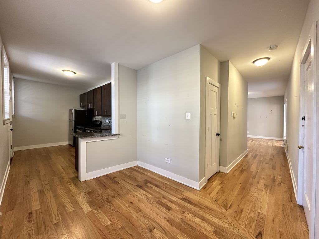 4425 N Wolcott Ave #1B - Photo 6 of 21