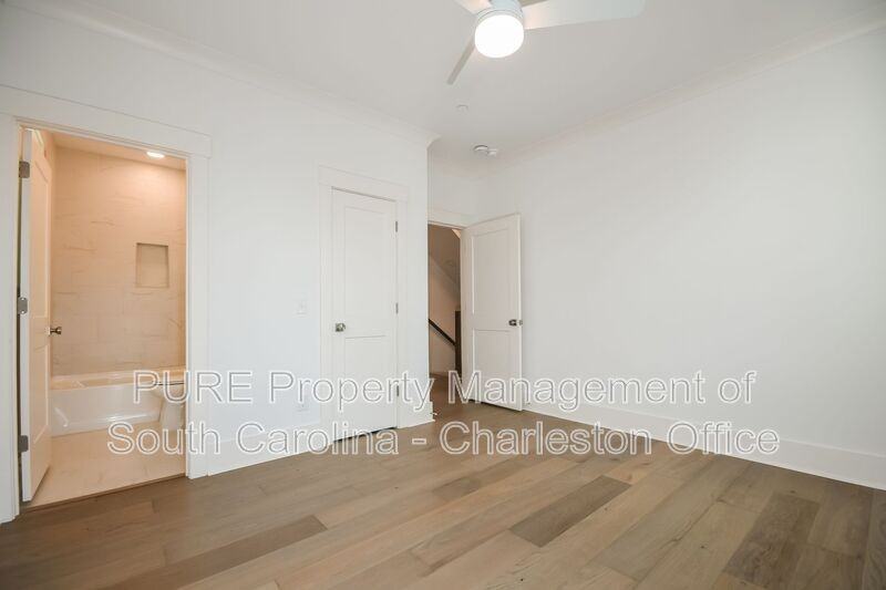 12.5 - Photo 6 of 17