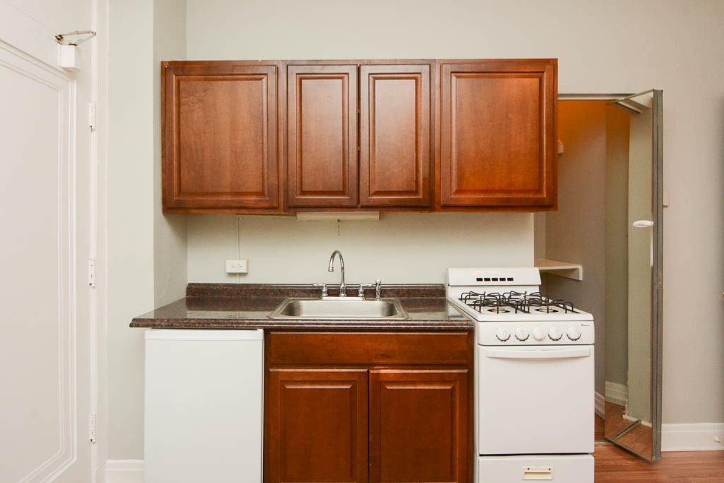 3831 N Fremont St #214 - Photo 2 of 14