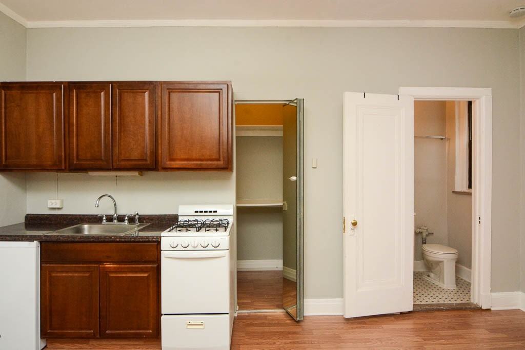 3831 N Fremont St #214 - Photo 7 of 14