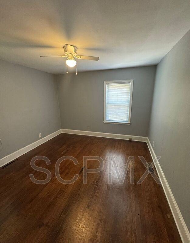 3144 Maury St - Photo 6 of 7