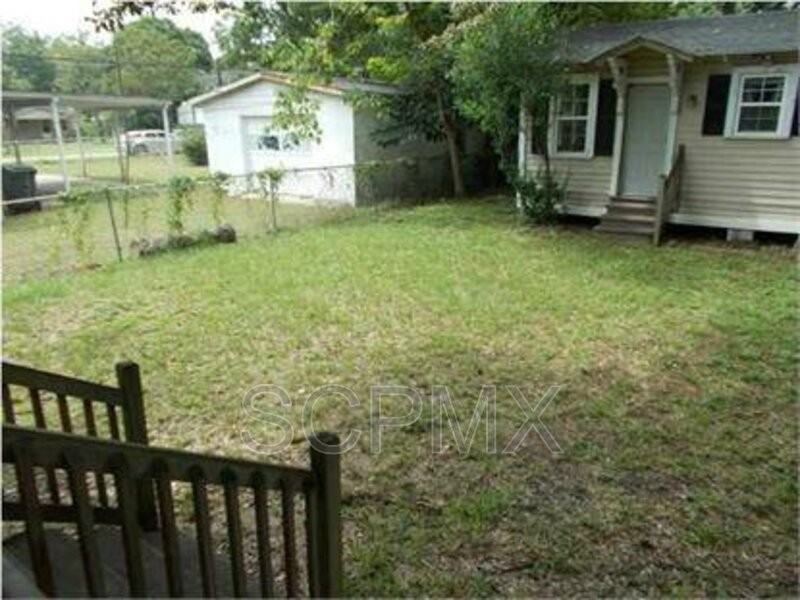 1920 Calvert St - Photo 2 of 10