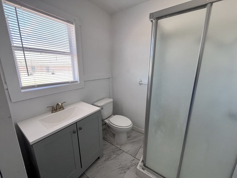 4509 Avenue G - Photo 7 of 9