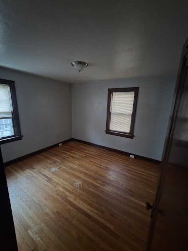 3009 Gary Dr - Photo 3 of 13