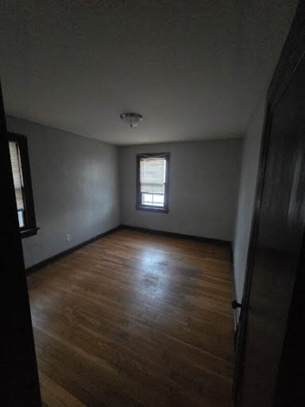 3009 Gary Dr - Photo 6 of 13