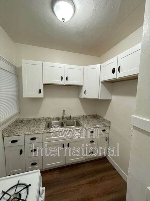 530 Chestnut Ave #04 - Photo 4 of 7