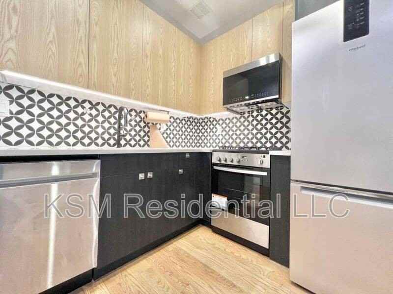 2053 78th St #4 - Photo 6 of 8