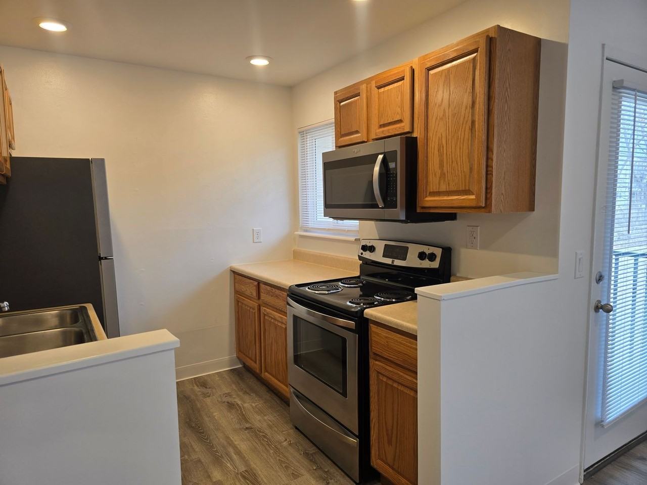 Bent Oak Apartments - Photo 6 of 35