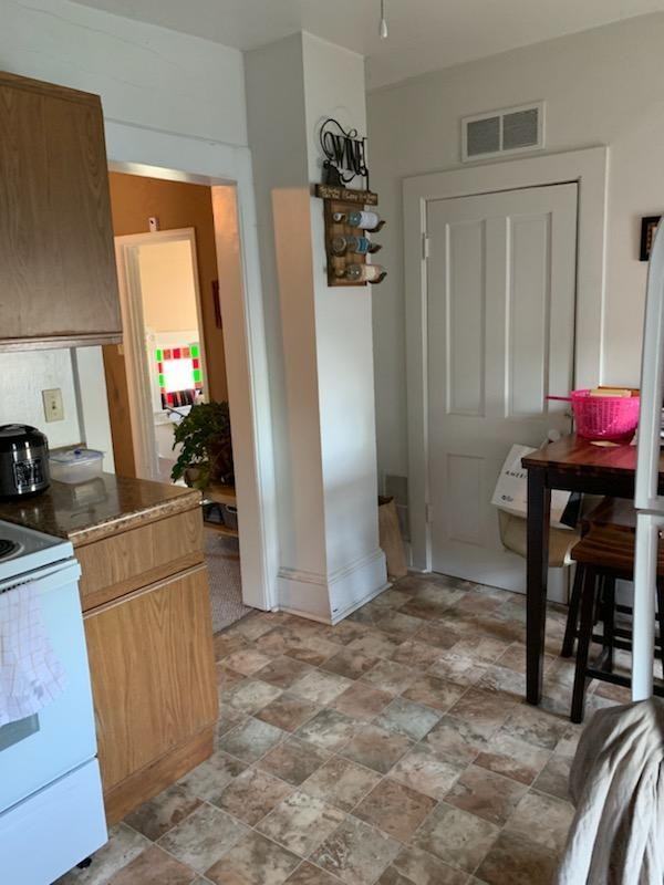 400 Walnut St - Photo 4 of 7