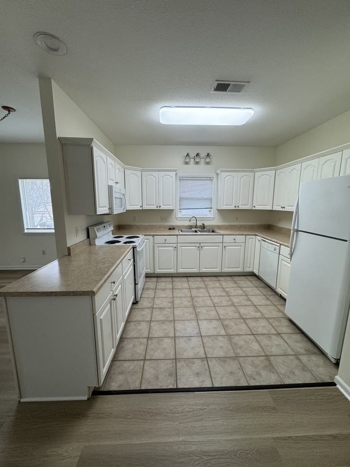 Fawn Valley South - Photo 5 of 9