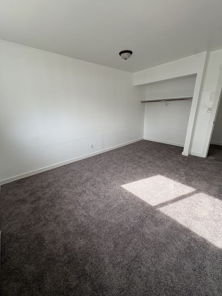 744 East Michigan Avenue - Photo 4 of 7