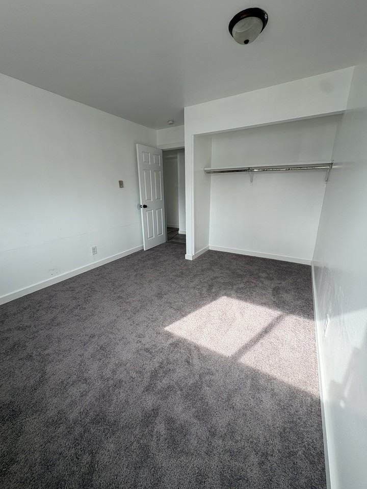 744 East Michigan Avenue - Photo 5 of 7