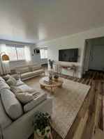 featured image of 750 Michigan Ave E