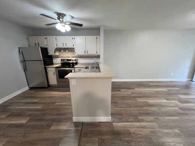 Horner Avenue - Photo 2 of 28