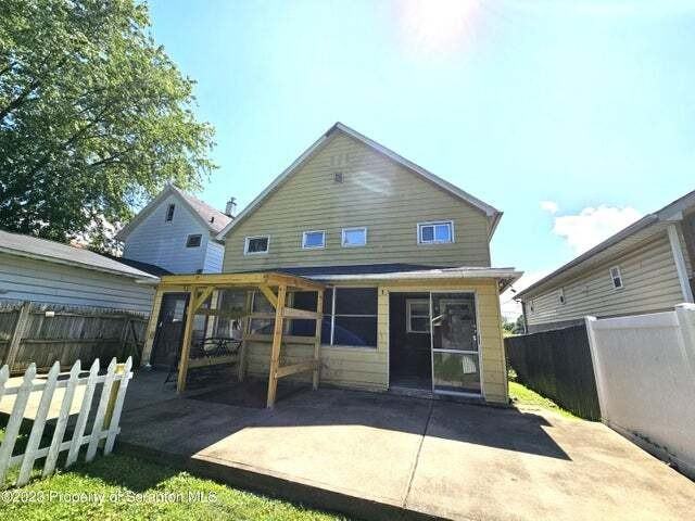 2030 Washburn Street - Photo 2 of 17