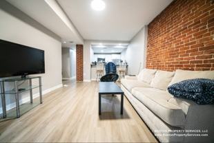 192 Saint Botolph St #1 - Photo 1 of 1