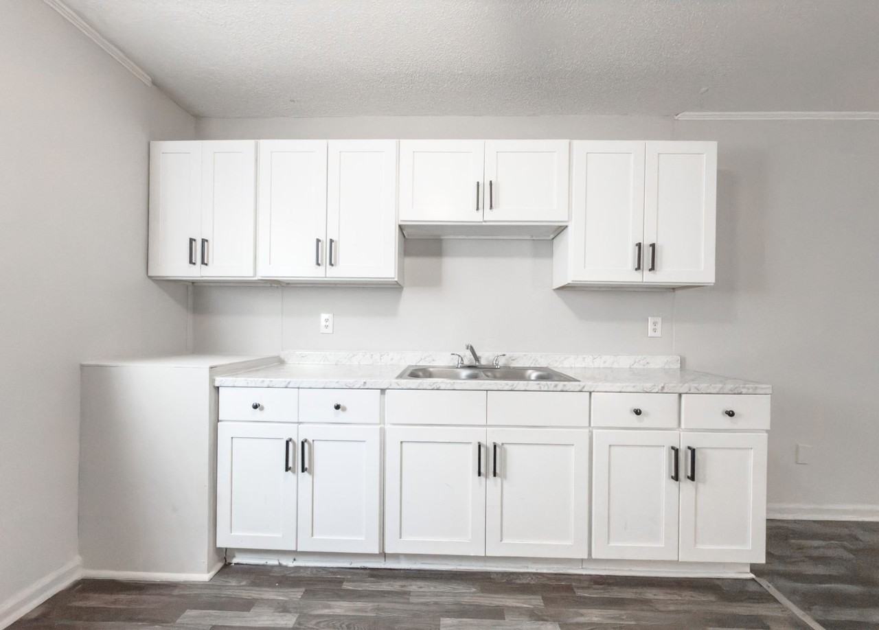 Sumner Place in the heart of North Charleston - Photo 6 of 18