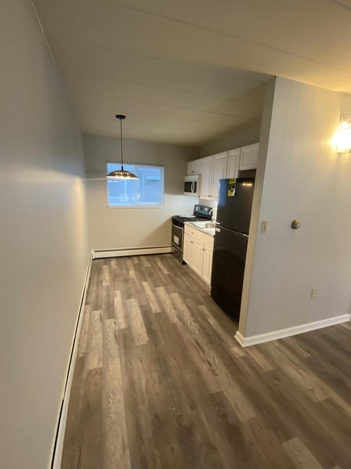 800 W Church St - Photo 4 of 8